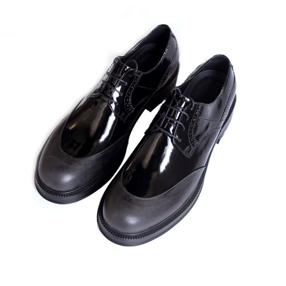 Picture of BLACK RUBBER SOLR DRESS LEATHER SHOES